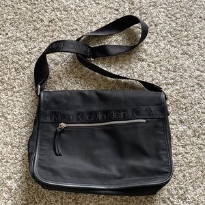 Calvin Klein Shoulder Bag